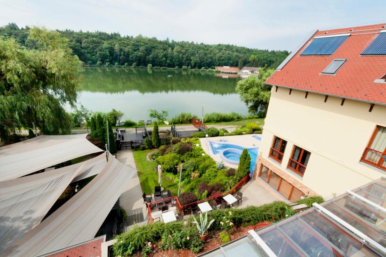 To Wellness Hotel Банк Екстер'єр фото